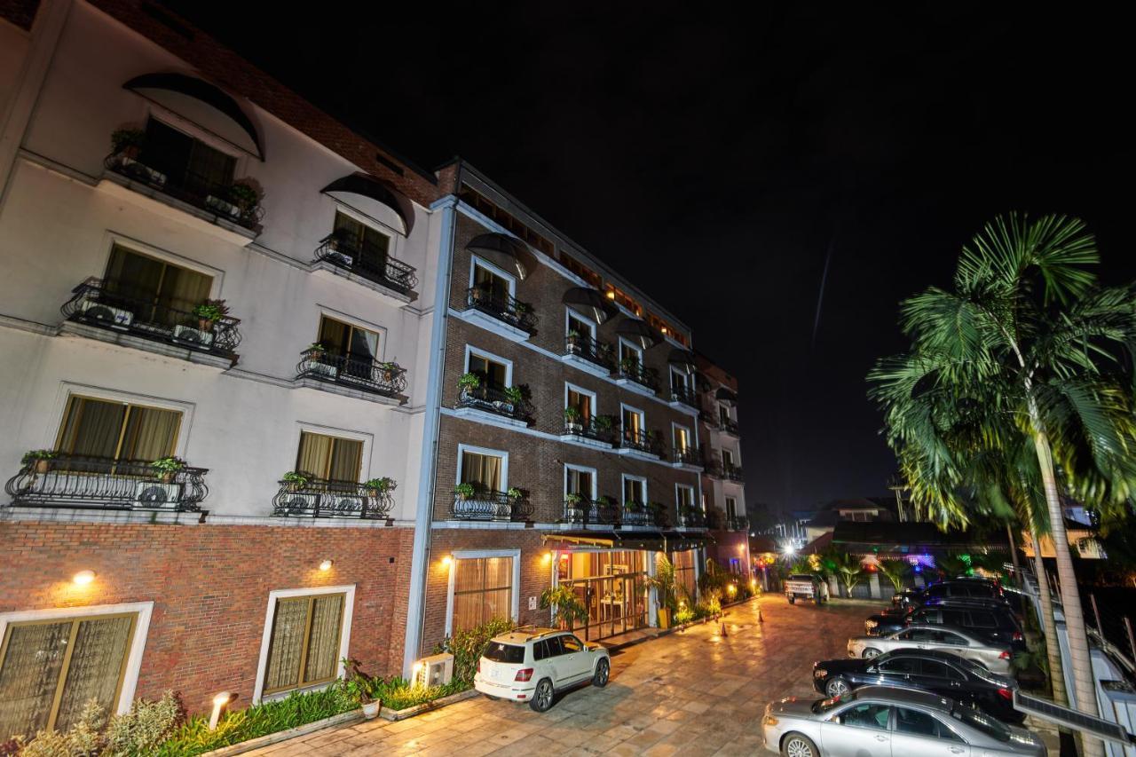 Oak Haven Hotel & Suites Port Harcourt Exterior foto